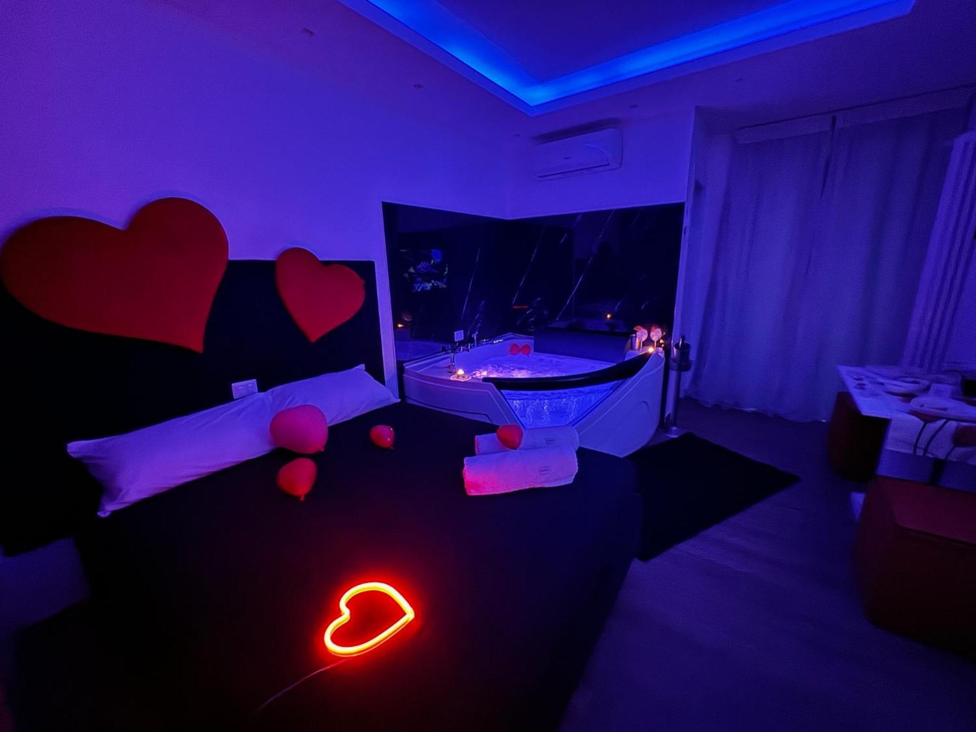 Due Cuori Suite Bari Luaran gambar
