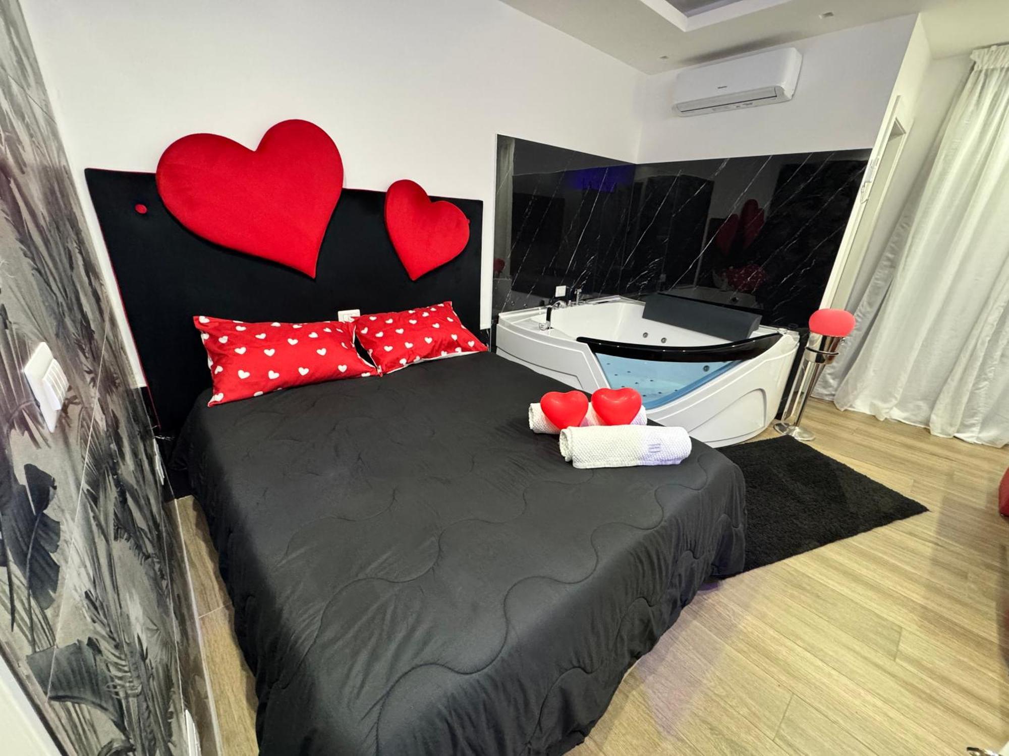 Due Cuori Suite Bari Luaran gambar